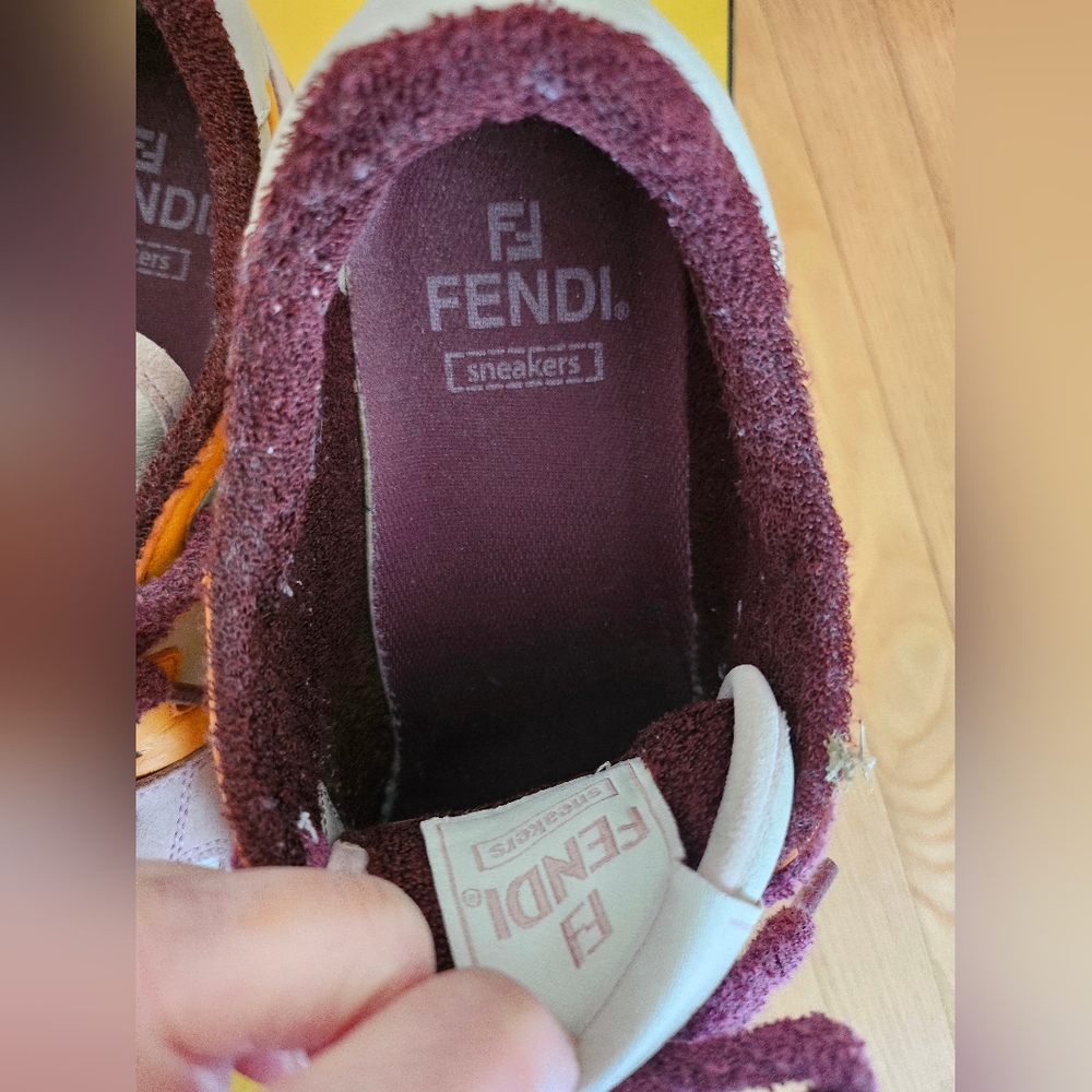Fendi Sneaker - image 7